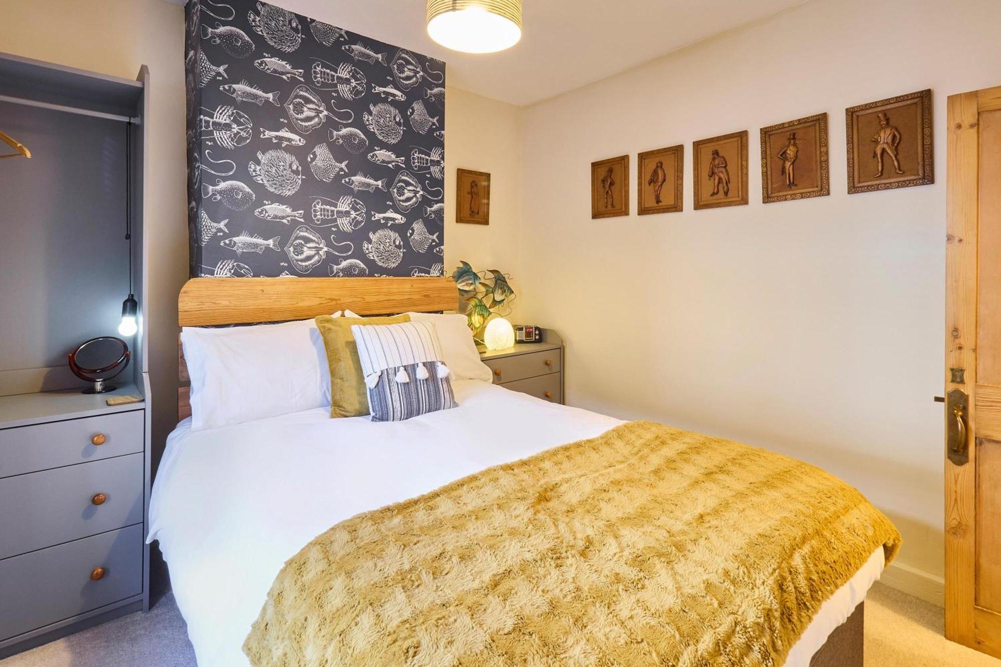 Host & Stay - Ethelbert Cottage Бродстеърс Екстериор снимка