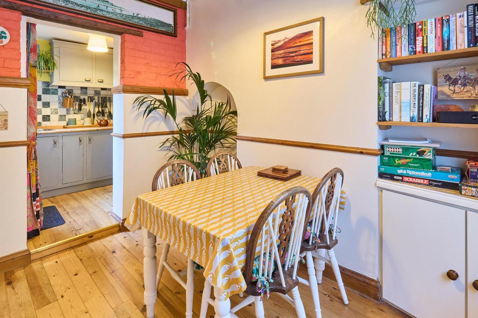 Host & Stay - Ethelbert Cottage Бродстеърс Екстериор снимка